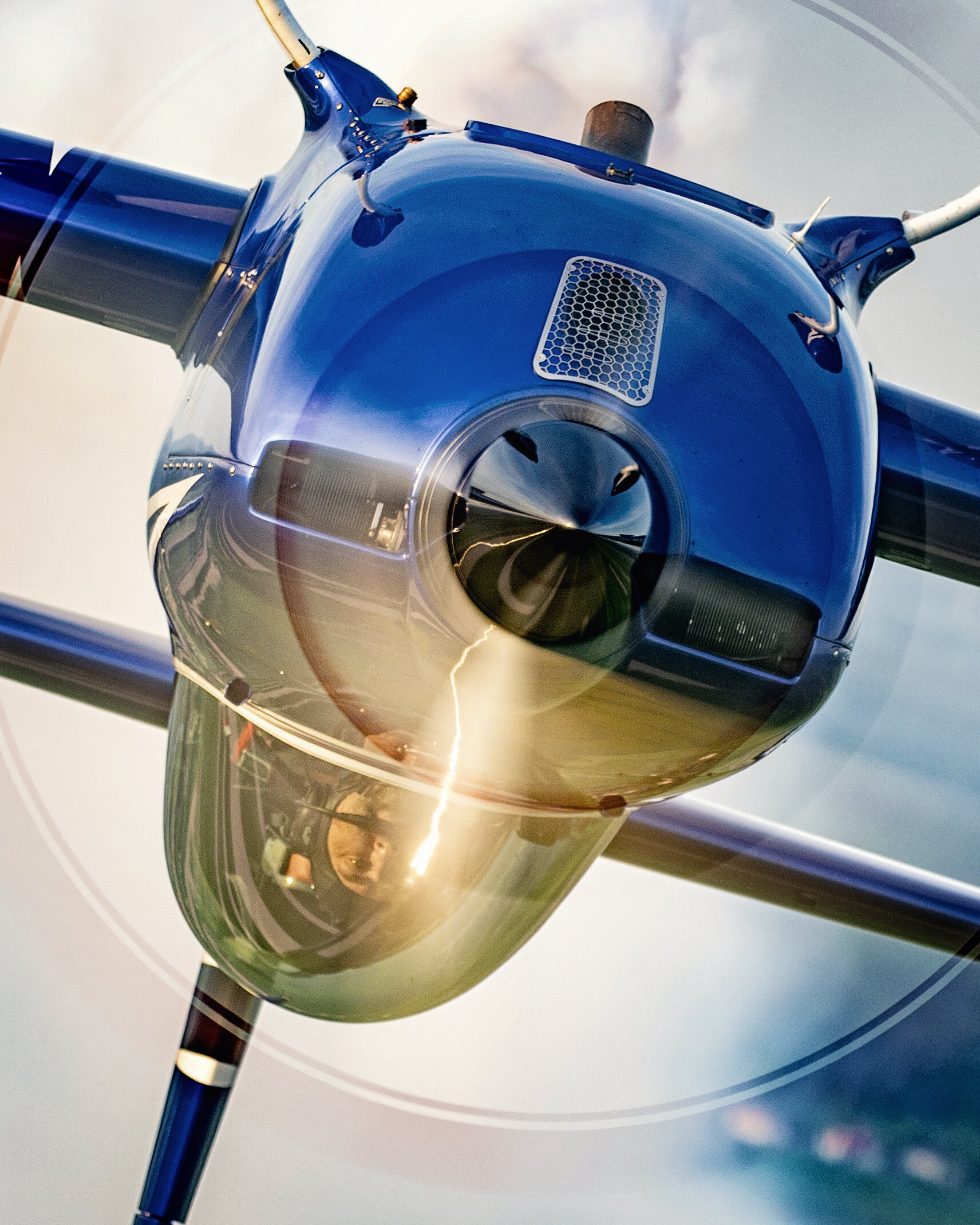 SP-EKS podczas dynamicznego przelotu