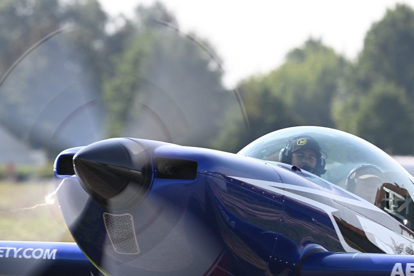 Extra 300L - detal