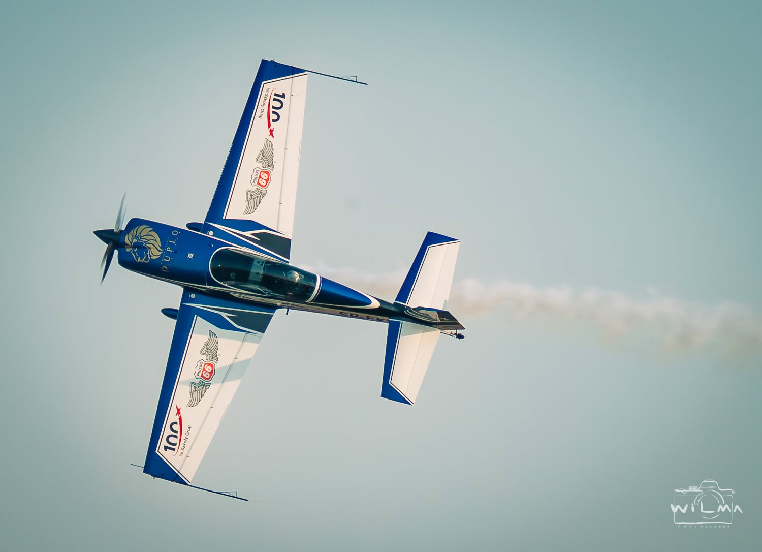 Sylwetka SP-EKS od dołu podczas przewrotu