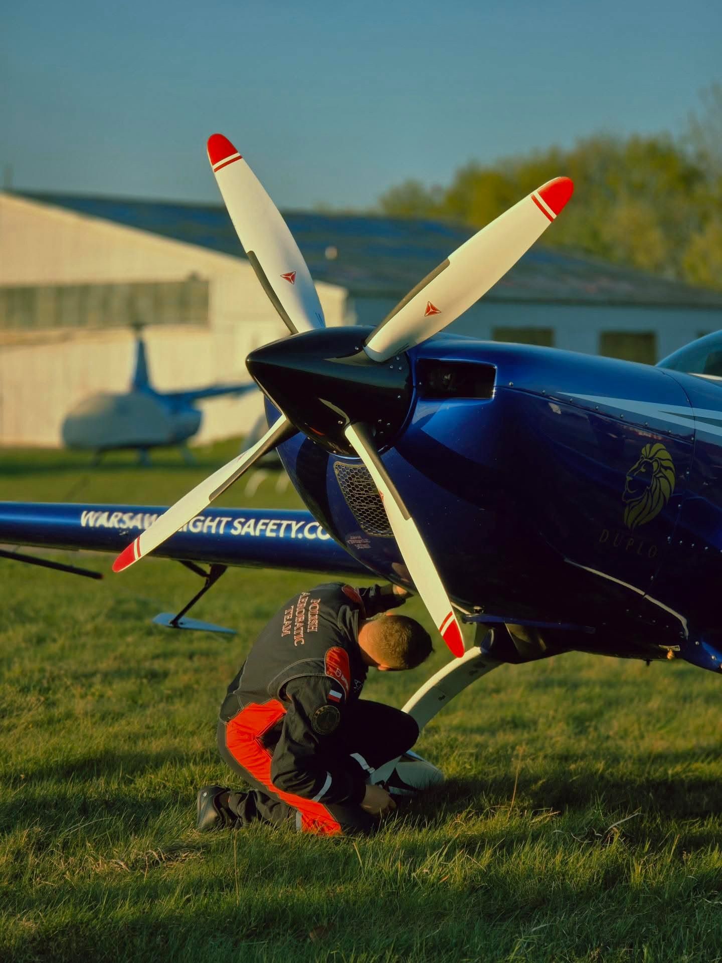 Extra 300L SP-EKS w pokazie, JedlinSky 2026 - kadr 2