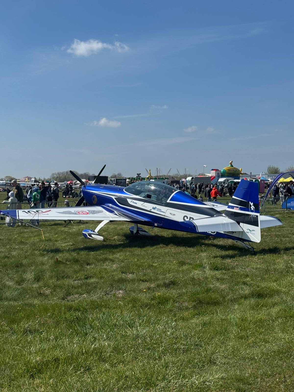 Extra 300L SP-EKS w pokazie, JedlinSky 2026 - kadr 8